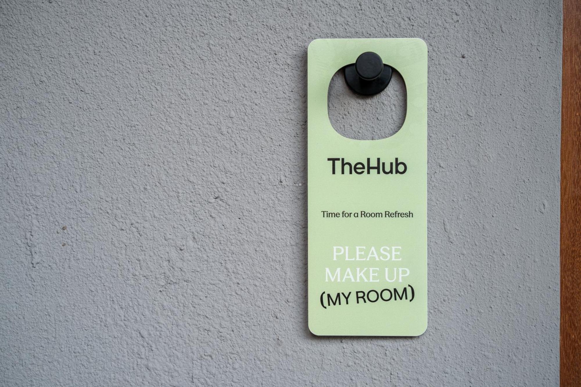 Thehub Pererenan Coworking, Pool And Rooftop Canggu  Bagian luar foto