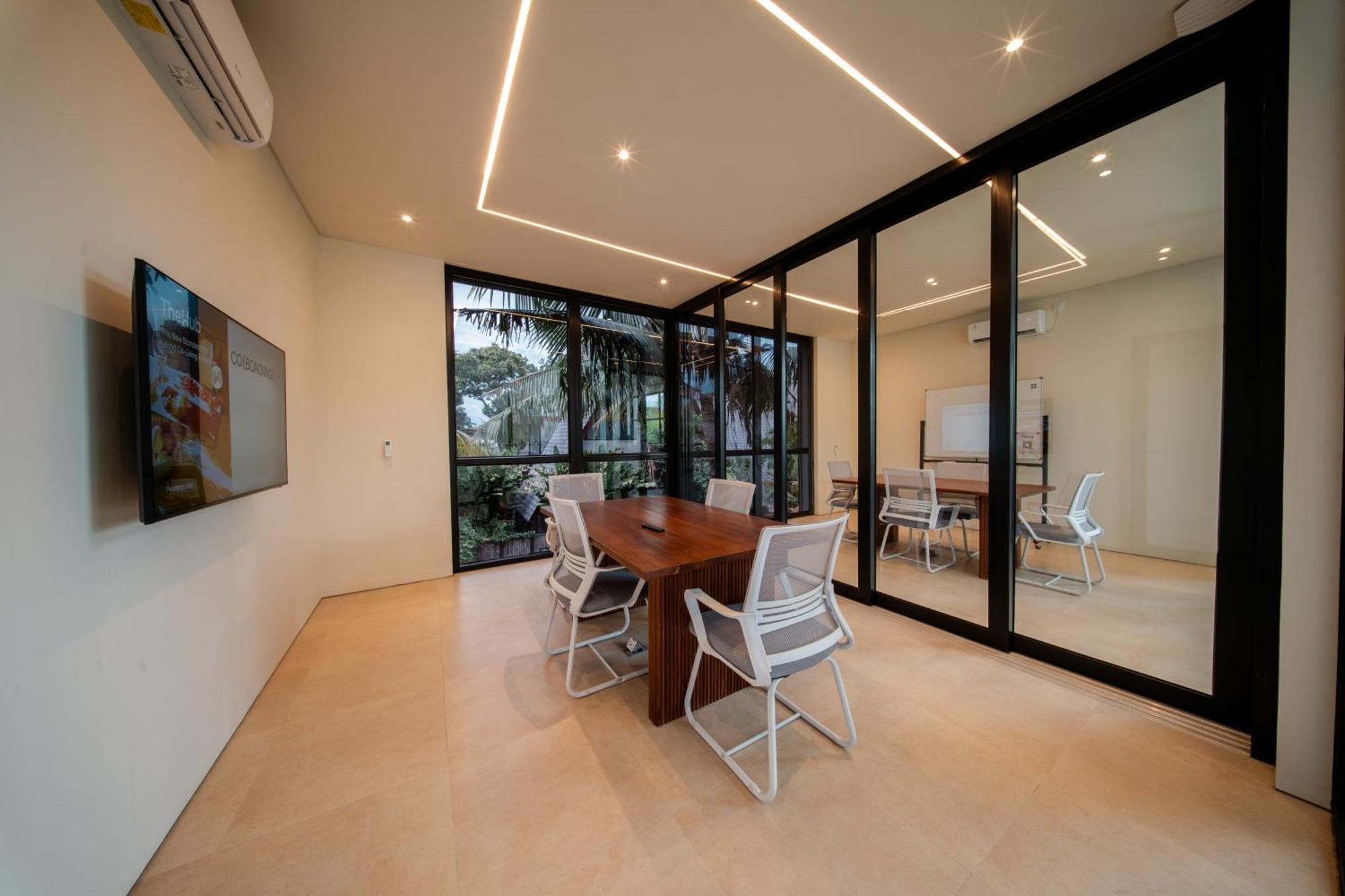 Thehub Pererenan Coworking, Pool And Rooftop Canggu  Bagian luar foto