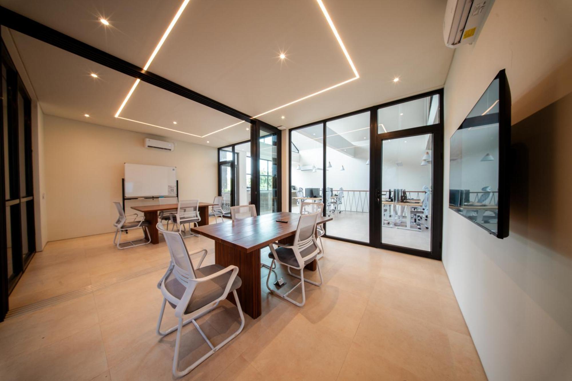 Thehub Pererenan Coworking, Pool And Rooftop Canggu  Bagian luar foto