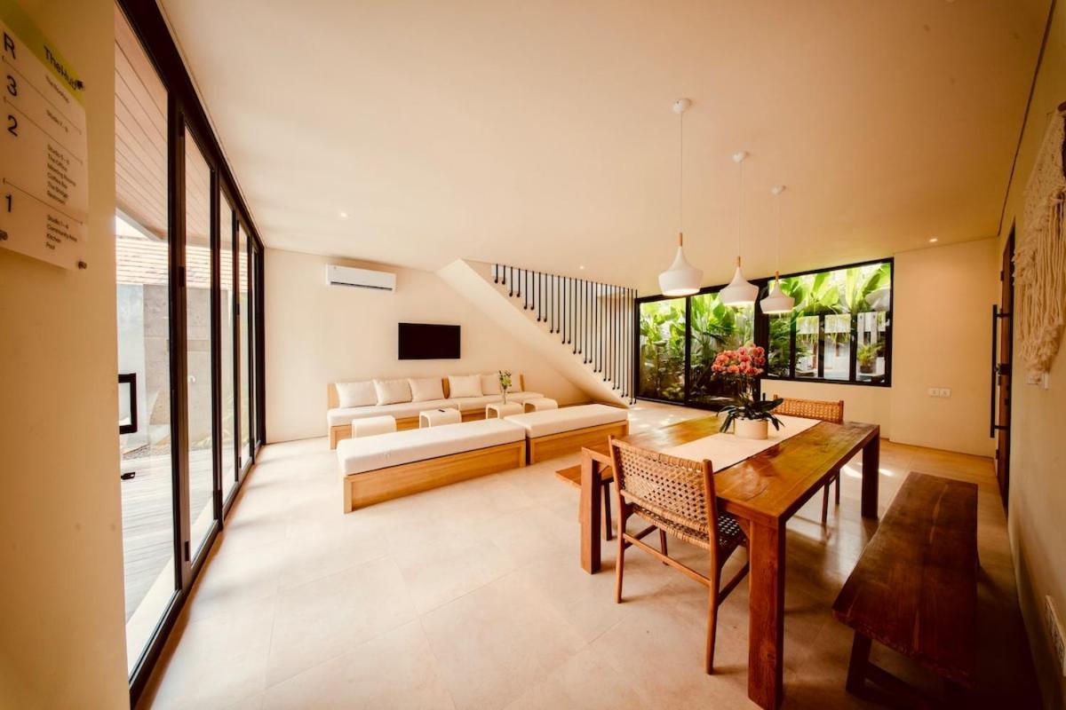 Thehub Pererenan Coworking, Pool And Rooftop Canggu  Bagian luar foto